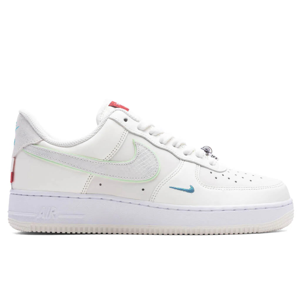Air Force 1 07 Year Of The Dragon Sail Vapor Green University Red