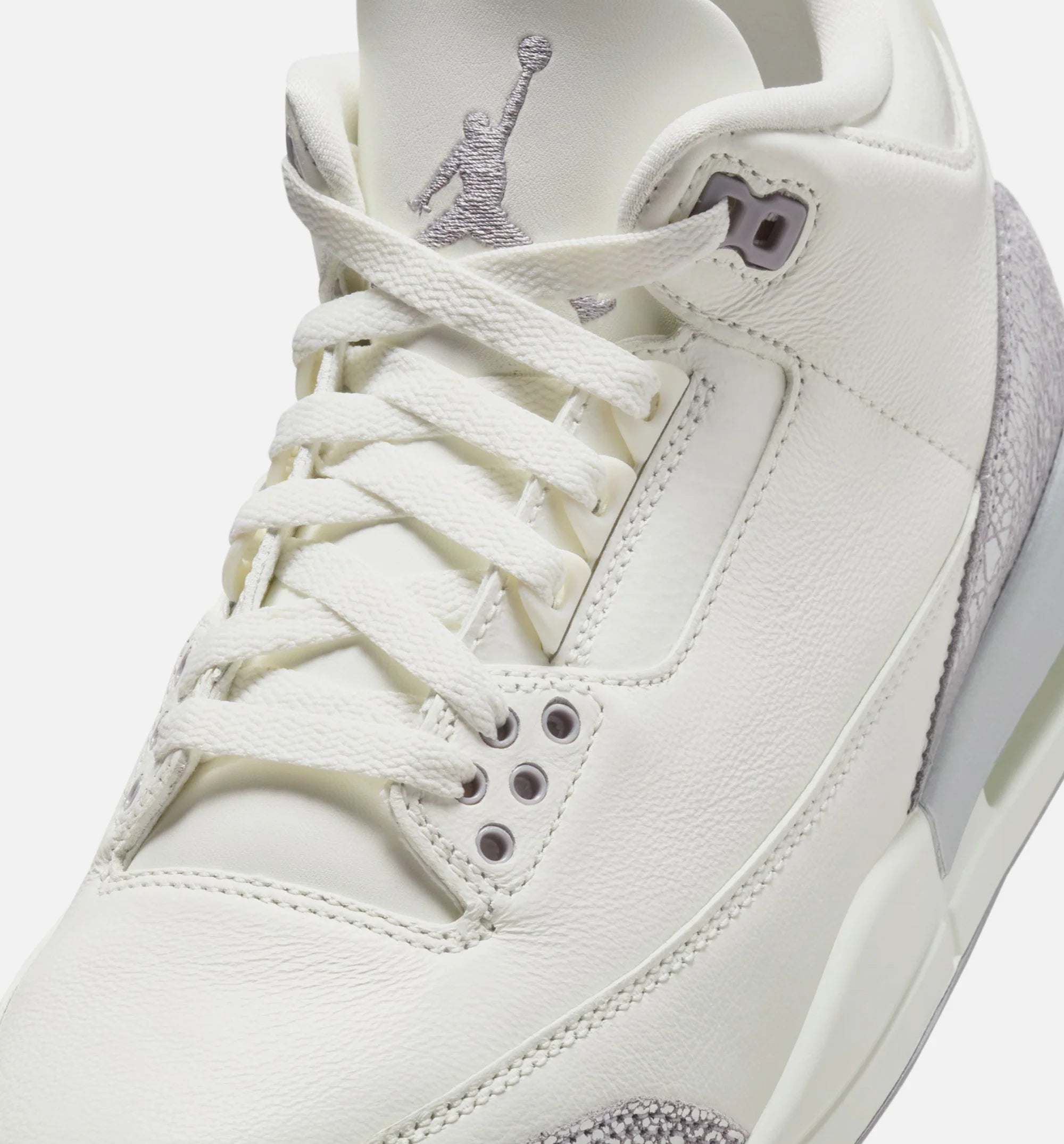 Air Jordan 3 Sail Cement Womens Lifestyle Shoe Sail Cement Grey Metallic Silver
