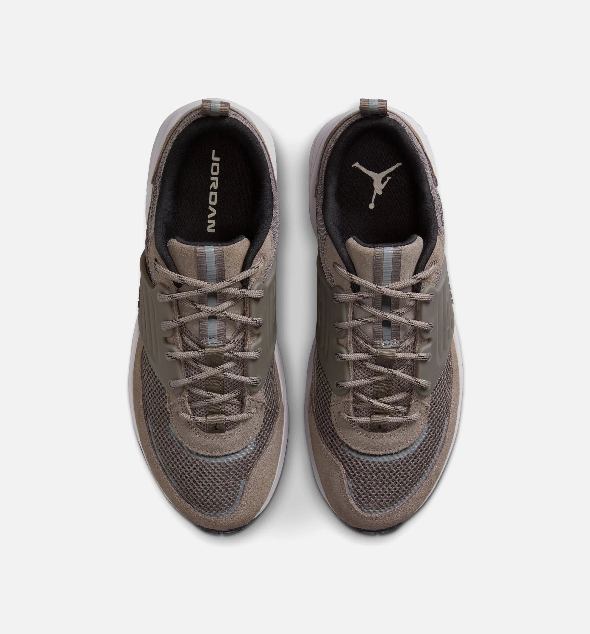Air Jordan Trunner Mens Lifestyle Shoe Cave Stone Ridgerock Moon Particle Black
