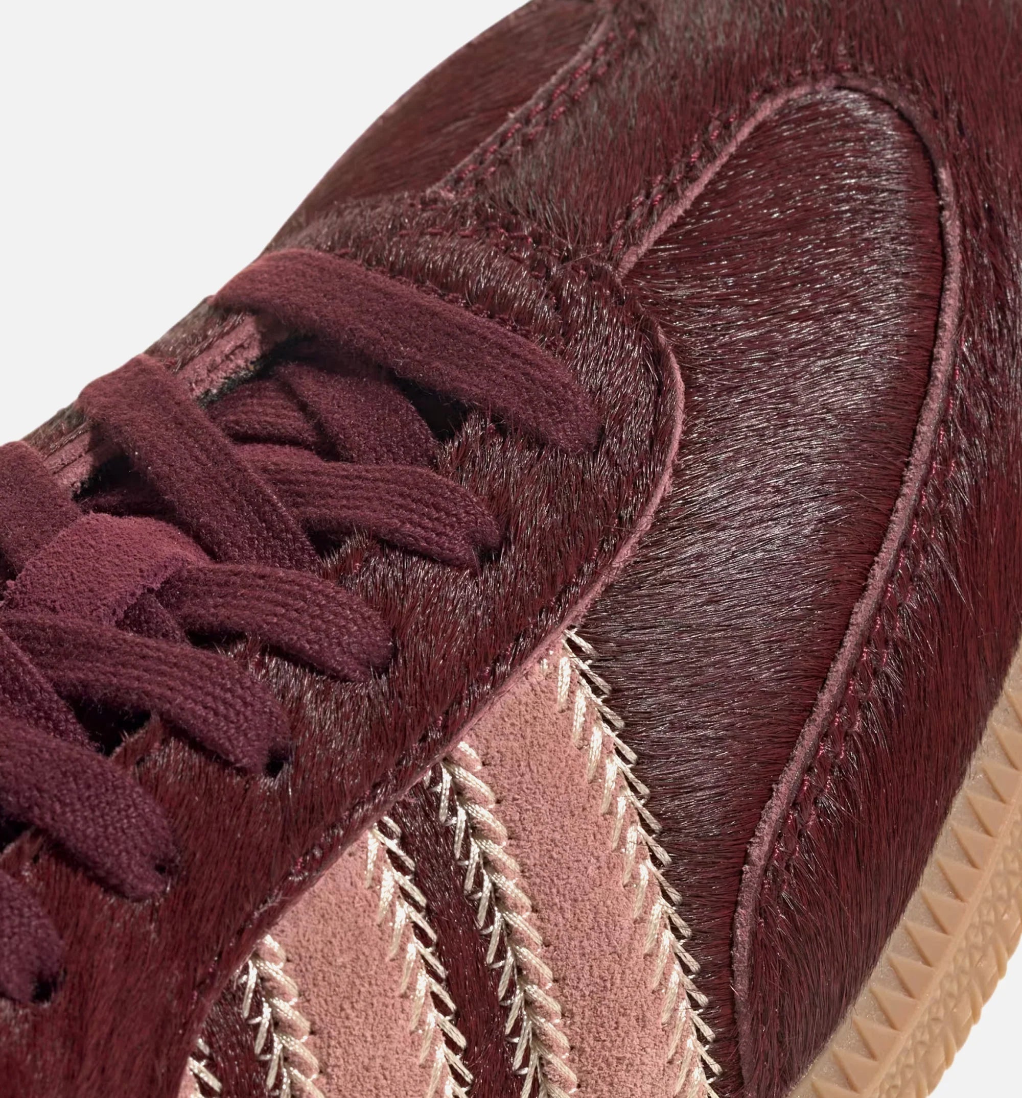 Samba OG Maroon Sand Strata Pony Womens Lifestyle Shoe Sand Strata Maroon Warm Clay