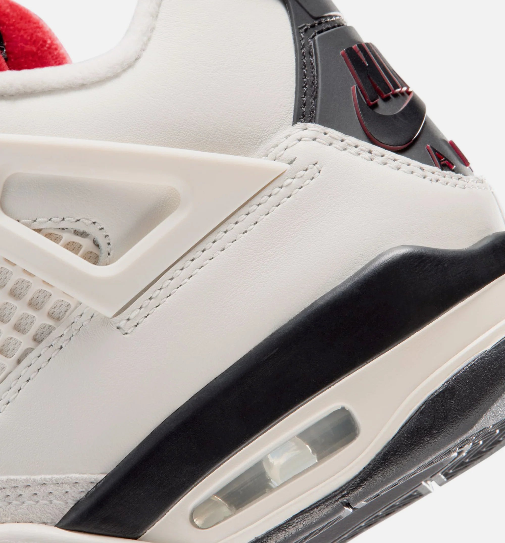 Air Jordan 4 Retro Flight Club Grade School Lifestyle Shoe Sail Black University Red