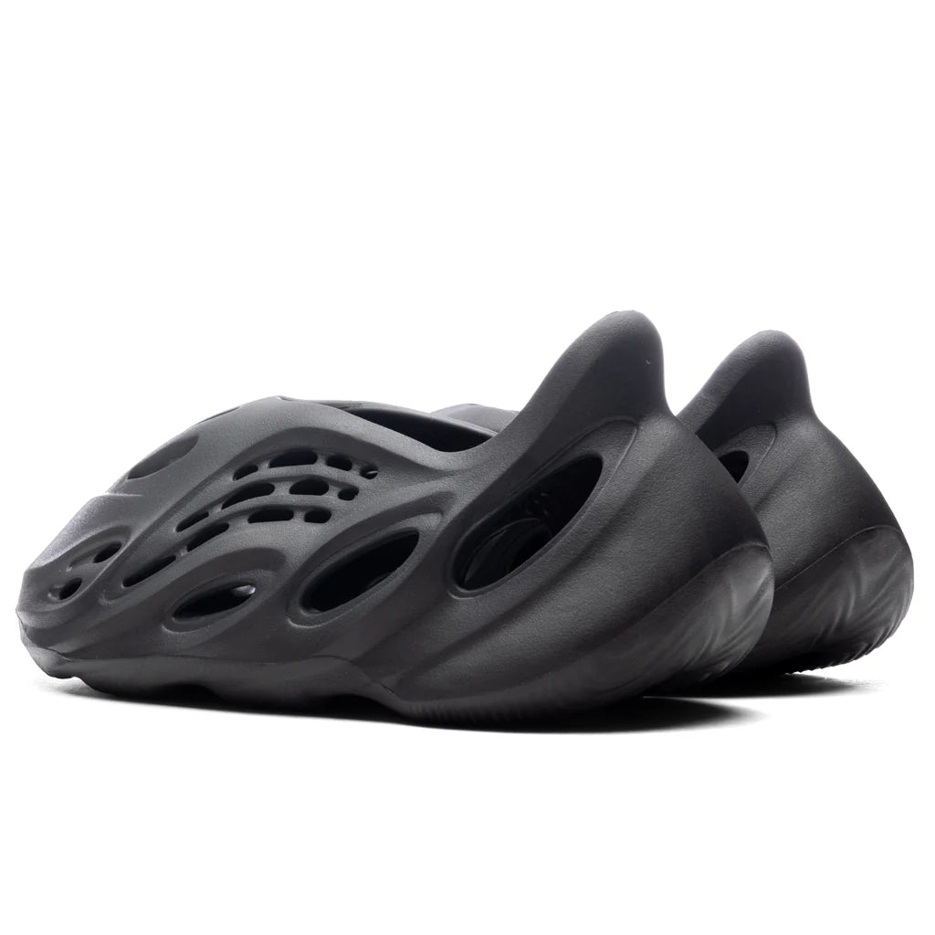Yeezy Foam RNR Onyx