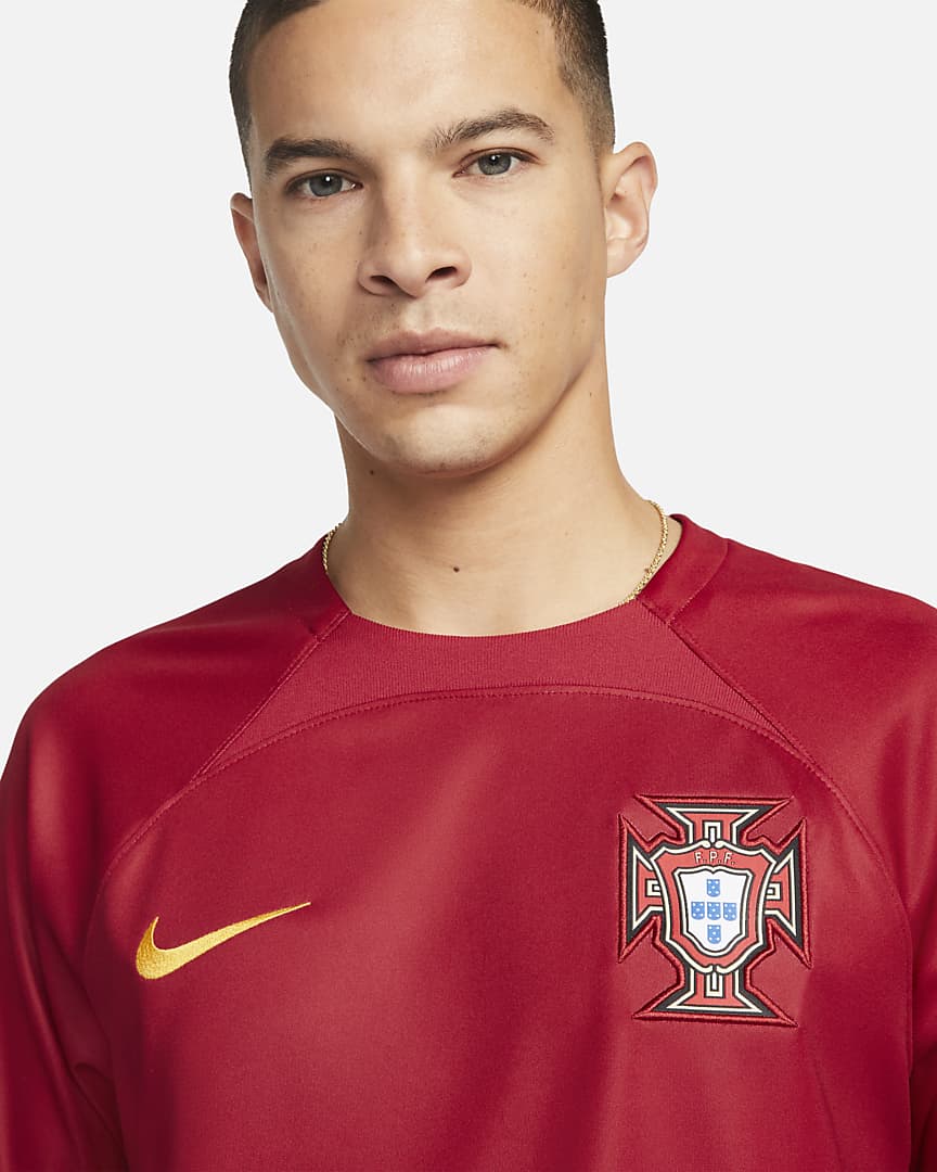 Nike Mens Portugal Stadium Home Jersey 22