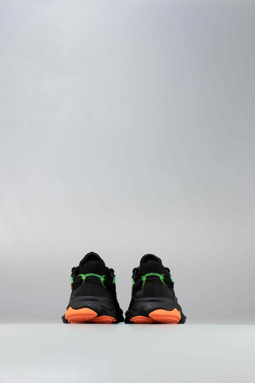 Ozweego Mens Running Shoe Black Green Orange