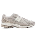 1906R Grey Day Moonrock Moonbeam Sea Salt