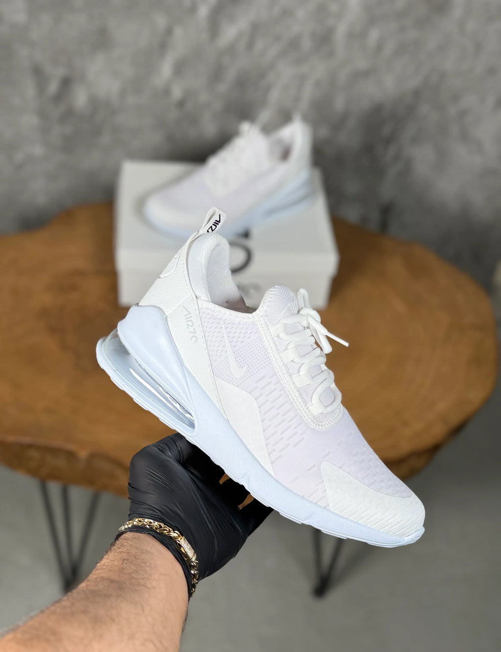 NIKE 270 MODELİ