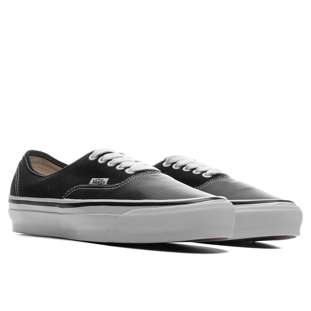 OTW Premium Authentic 44 Siped Vibram Black