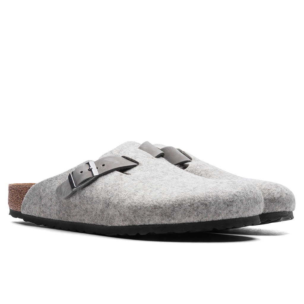 Wide Boston Leather Light Grey
