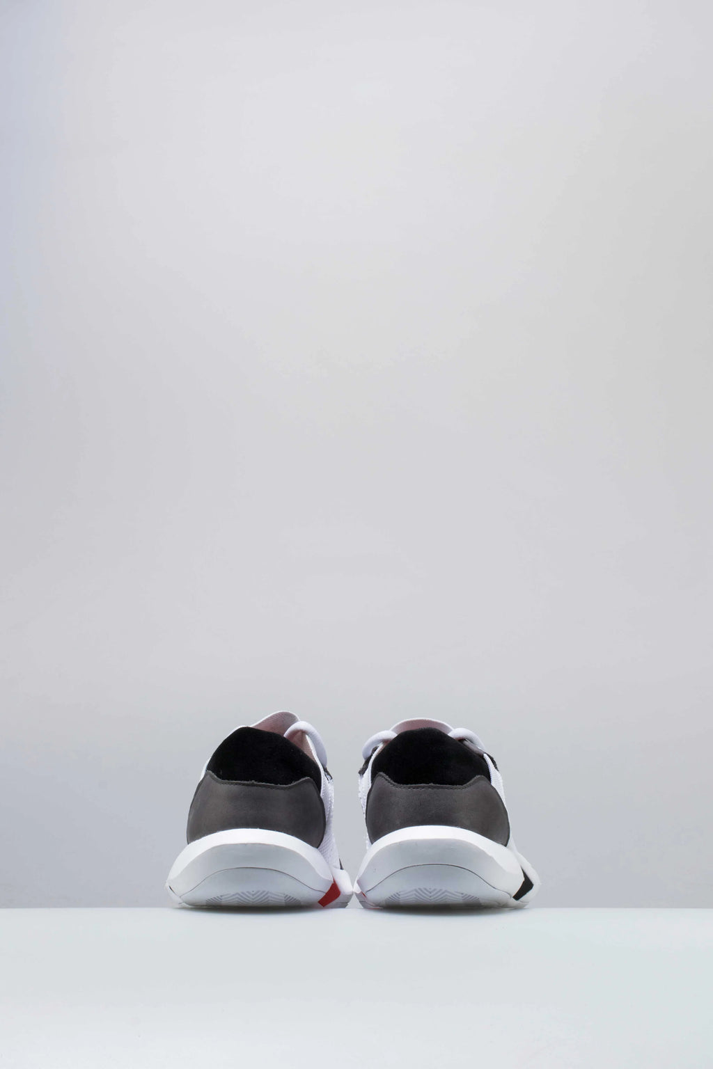 Crazy 1 A D Paraell Dimension Mens Shoe White Red Black
