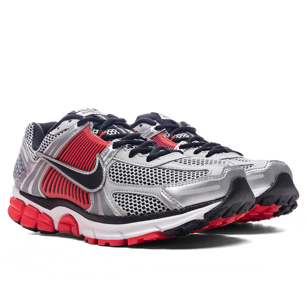 Zoom Vomero 5 Metallic Silver Black FLT Silver