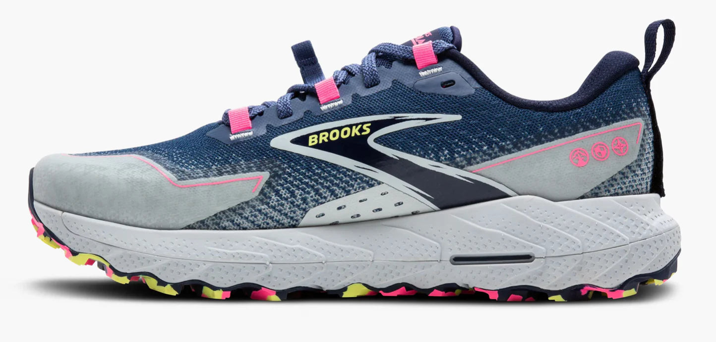 Womens Brooks Cascadia 18
