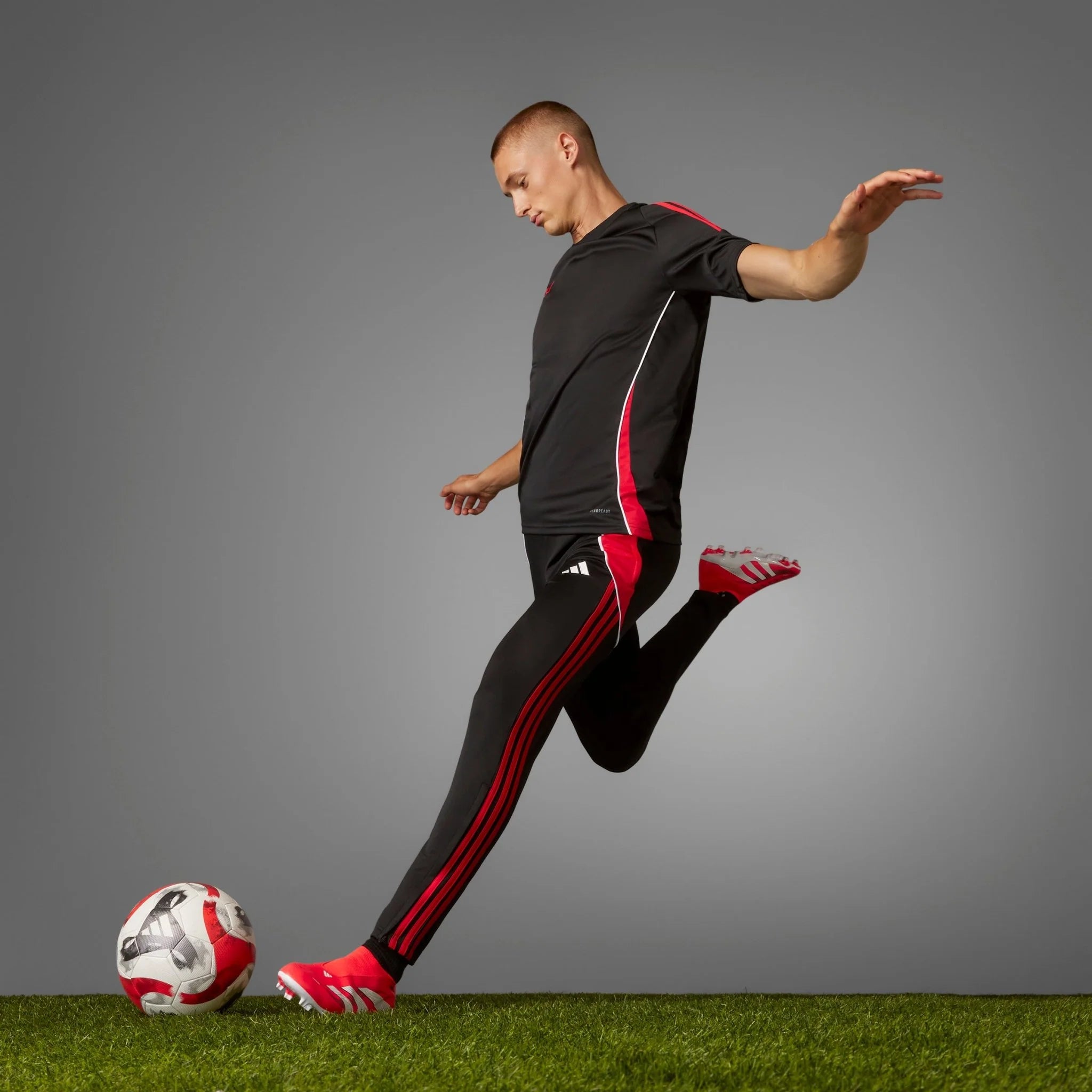 adidas Predator League Laceless FG MG Firm Multi Ground Boots Red