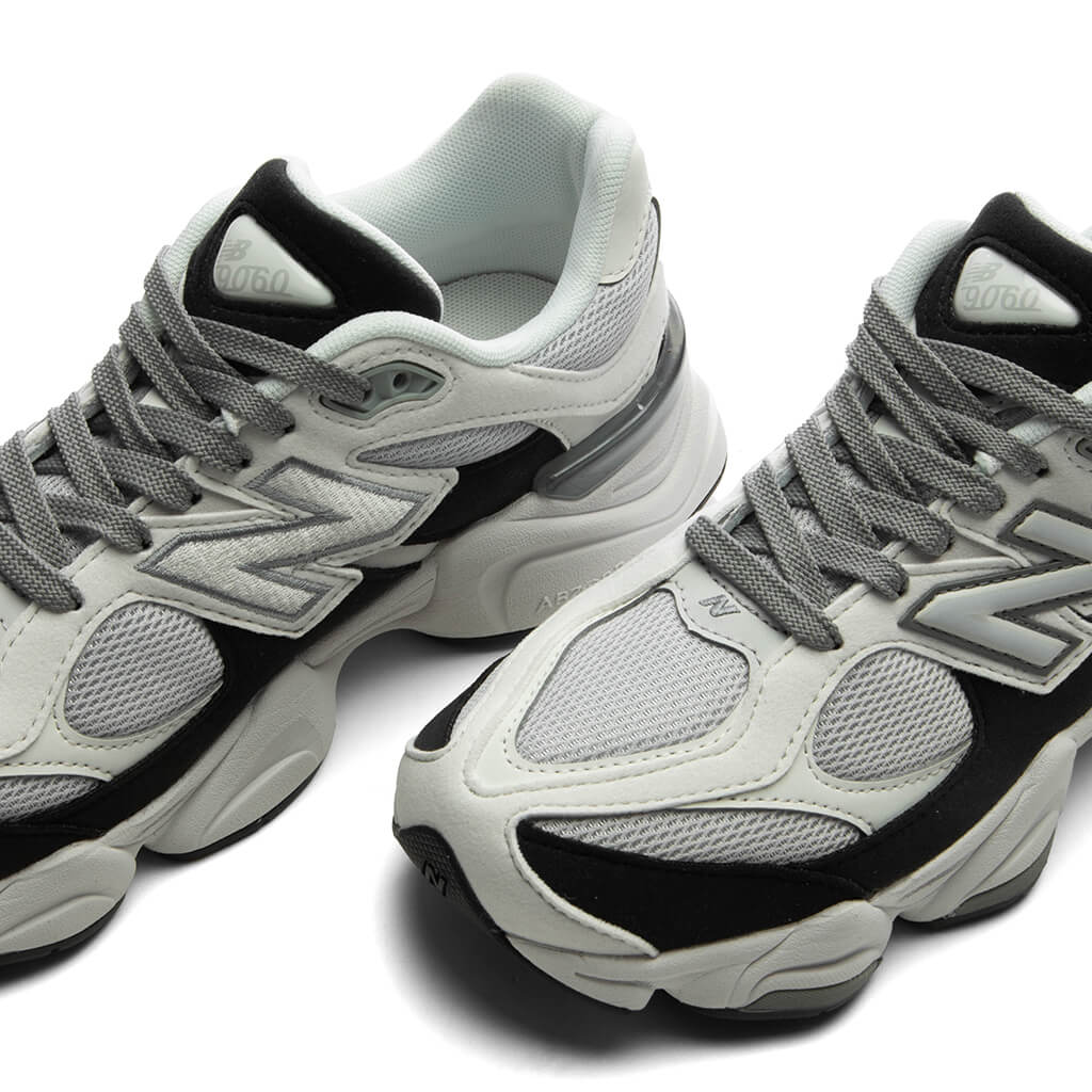9060 Lace GS Reflection Grey Matter Black