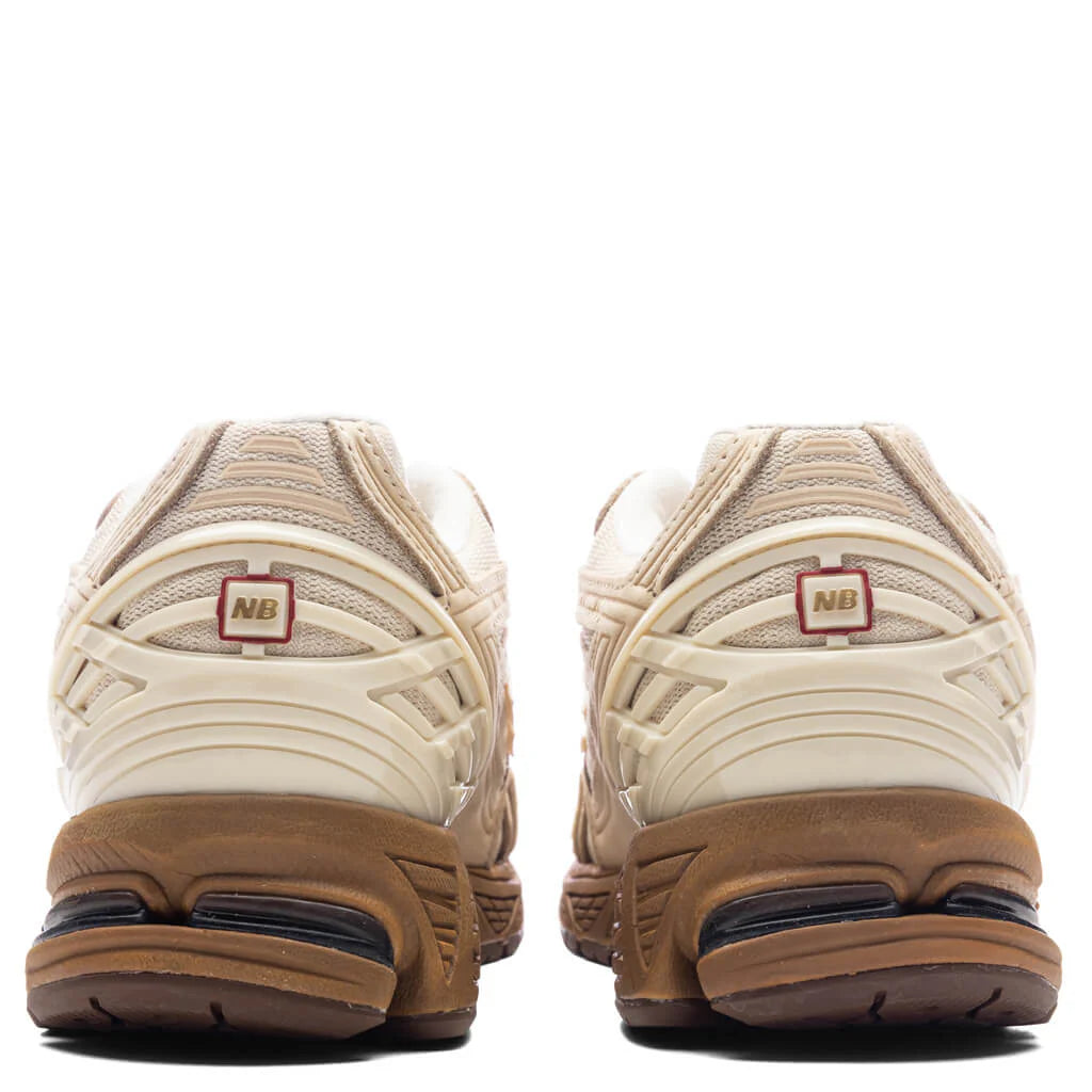 1906R Beige