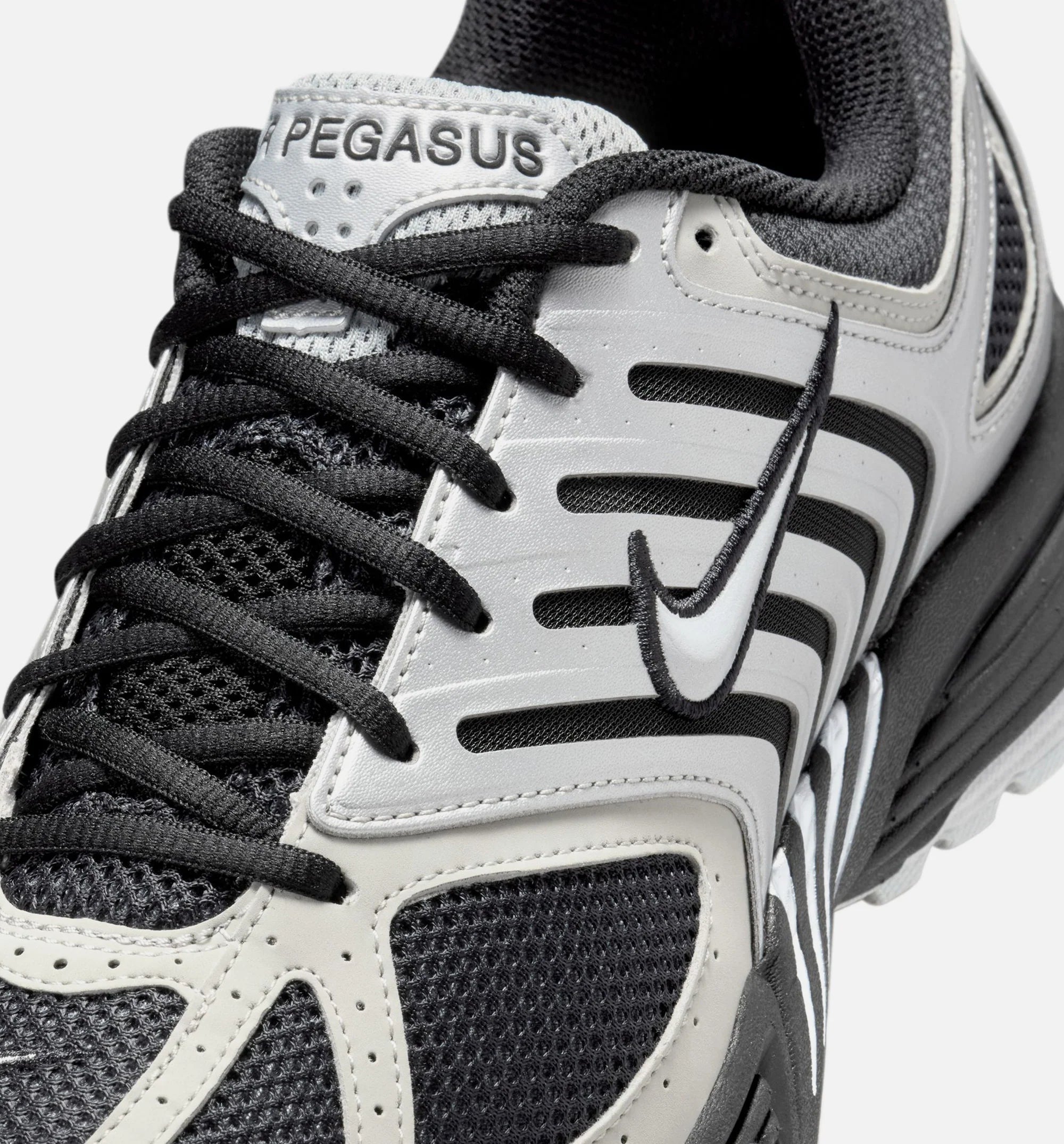 Air Pegasus 2K5 Metallic Silver Mens Running Shoe Metallic Silver Metallic Platinum Flat Silver Black