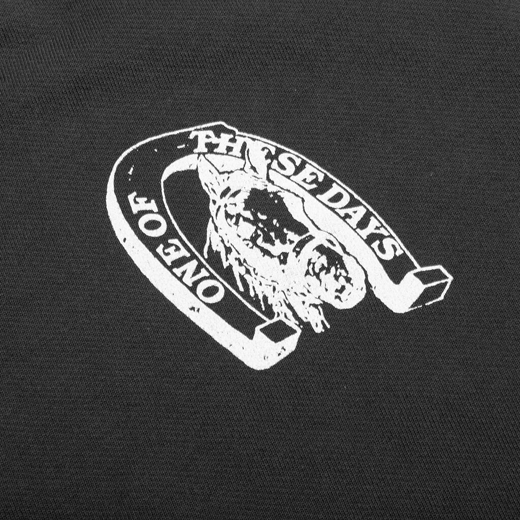Lucky Number 73 Crewneck Washed Black