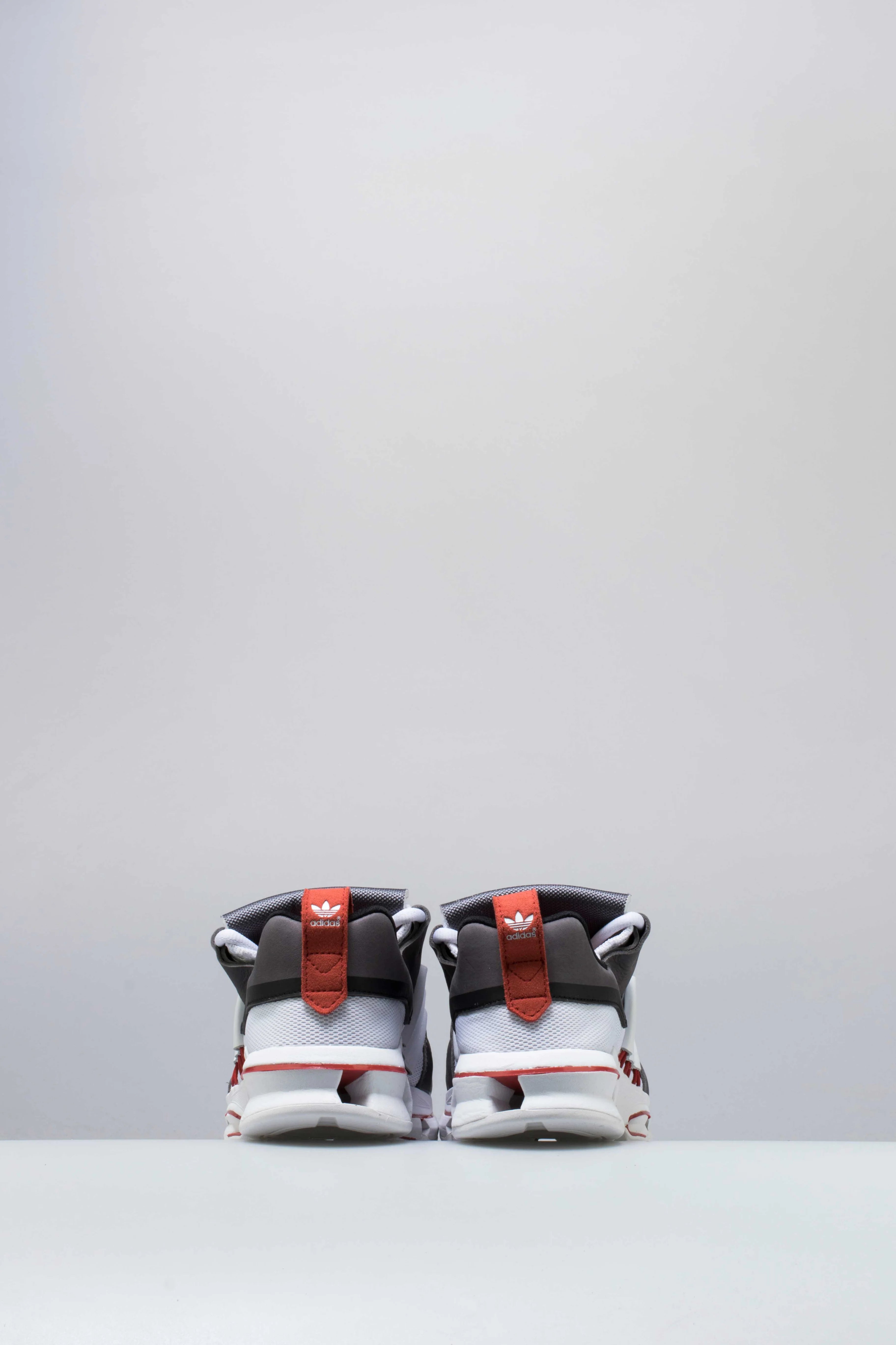 Twinstrike Ad Mens Shoe White Black Red
