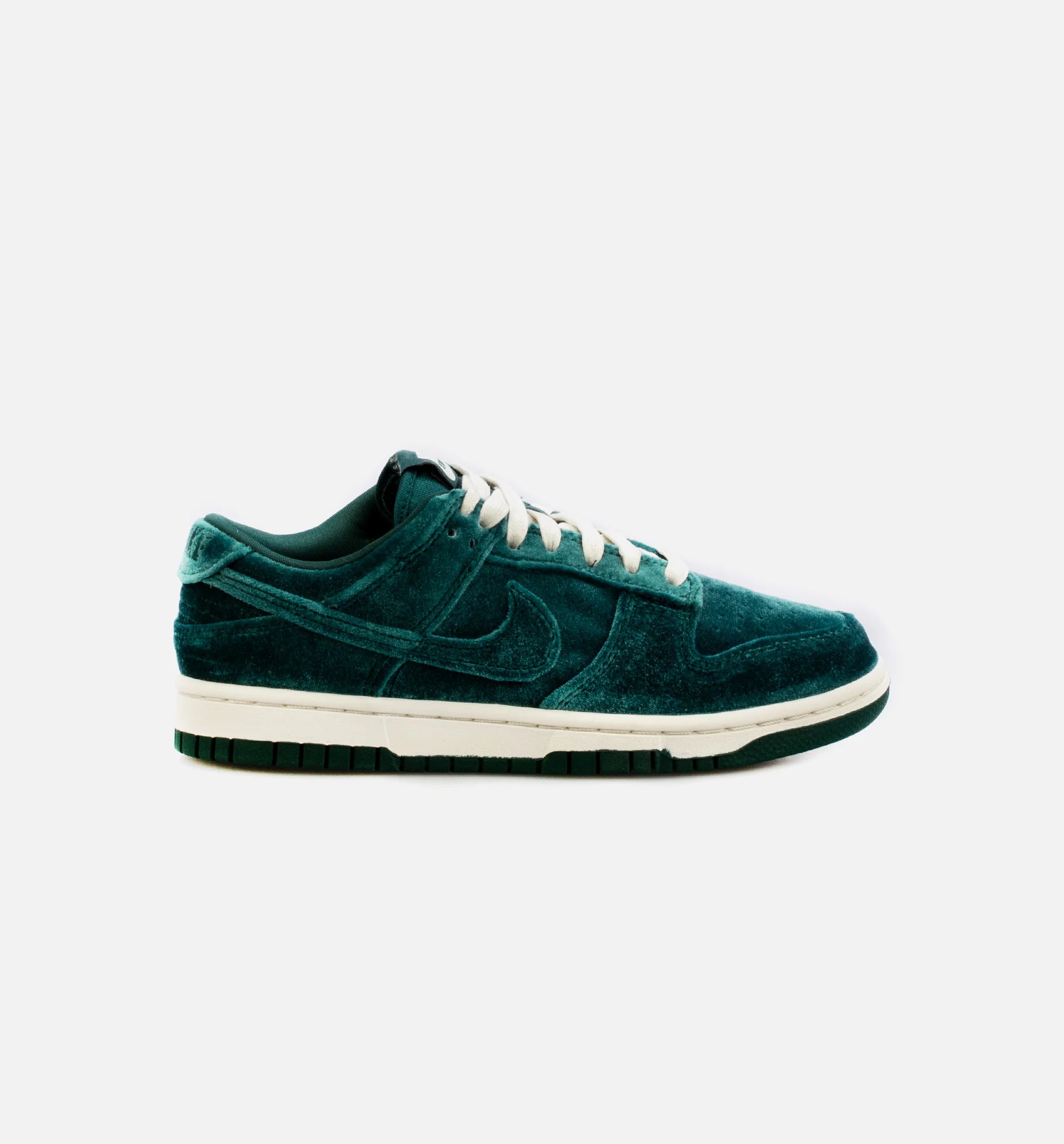 Dunk Low Velvet Tea Womens Lifestyle Shoe Green