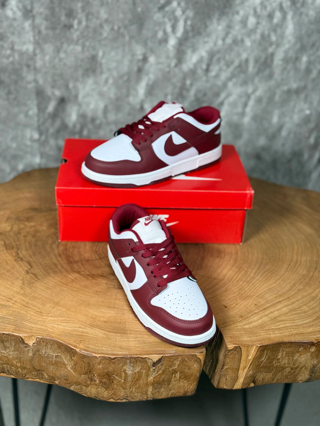 NK DUNK LOW MODEL