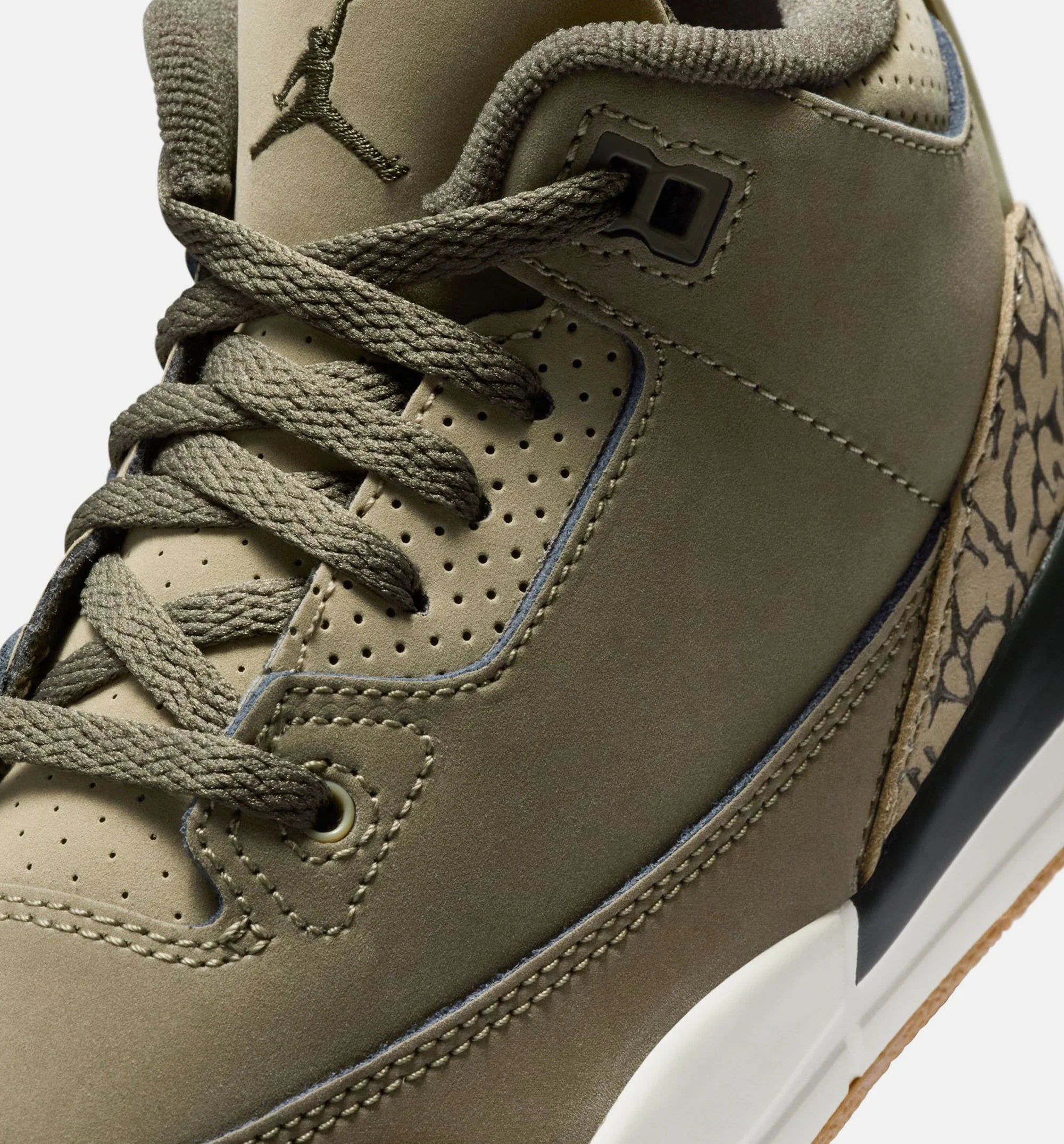Air Jordan 3 Retro Medium Olive Preschool Lifestyle Shoe Medium Olive Sequoia Neutral Olive Sail Free Shipping