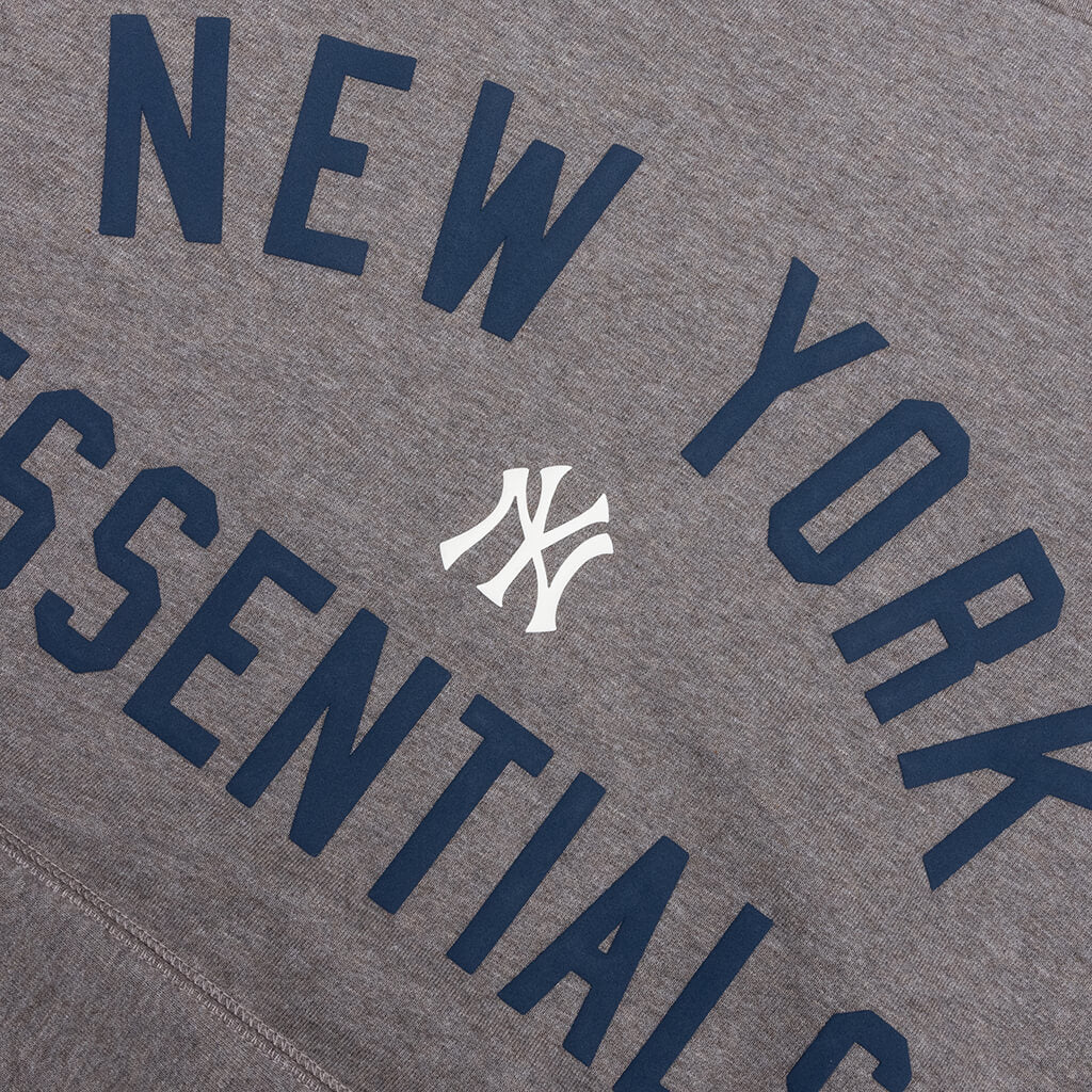 Fear of God Essentials x MLB Yankees Sport Crewneck Homestead Heather