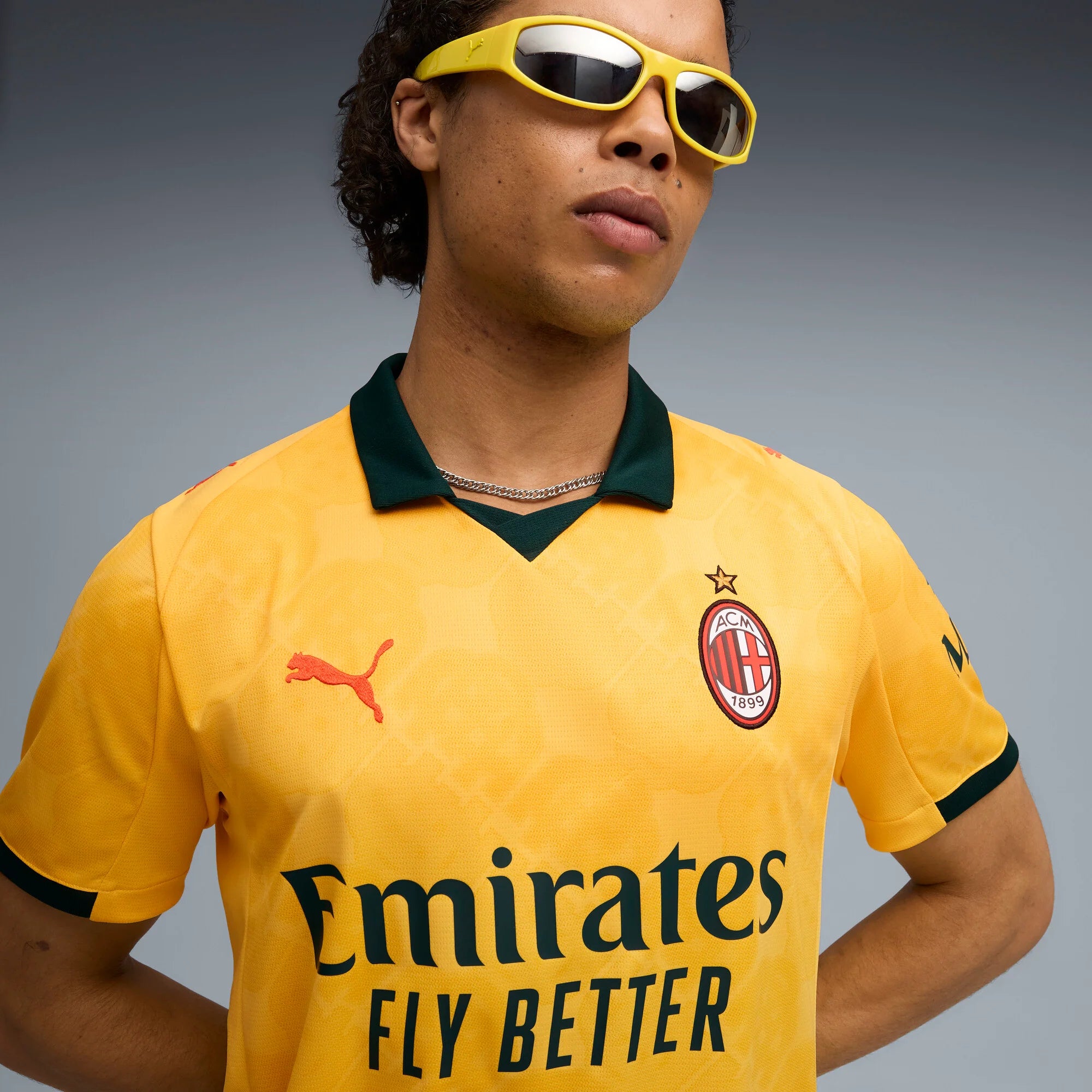 PUMA Mens AC Milan Third Jersey 25 Yellow