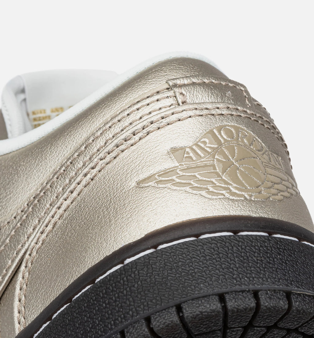 Air Jordan 1 Low SE Metallic Zinc Womens Lifestyle Shoe Metallic Zinc Summit White Velvet Brown Metallic Zinc