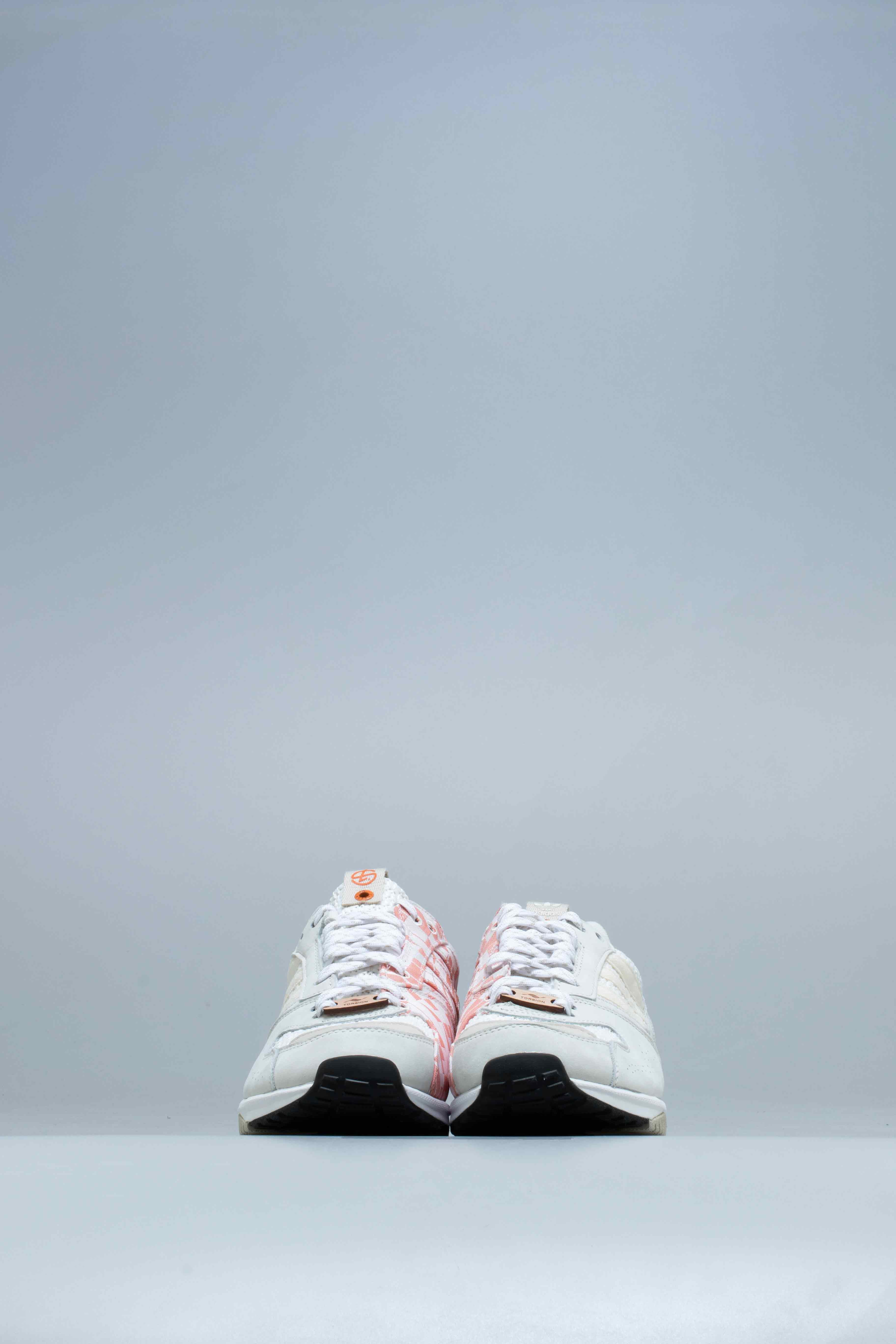 Shelflife X adidas Consortium ZX 4000 Mens Running Shoe White Tan Orange