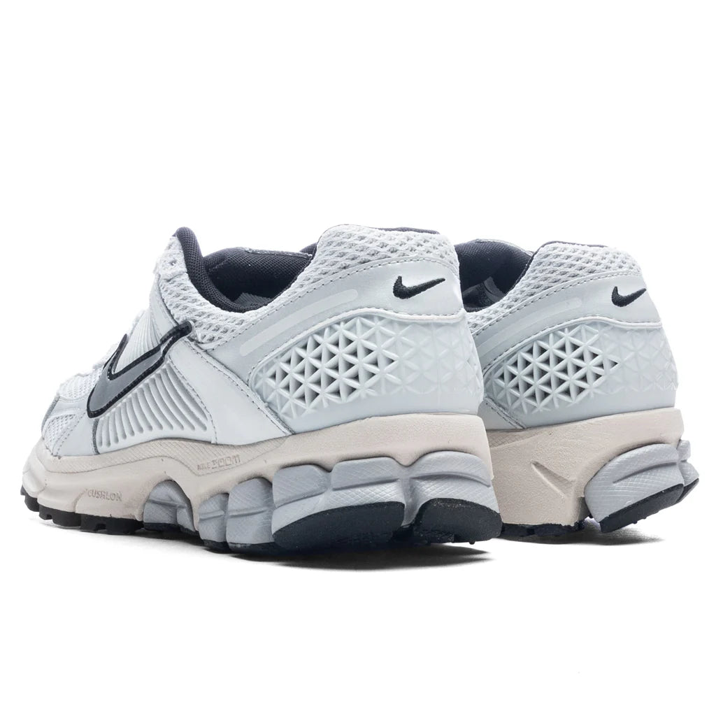 Womens Zoom Vomero 5 Pure Platinum Chrome Light Orewood Brown