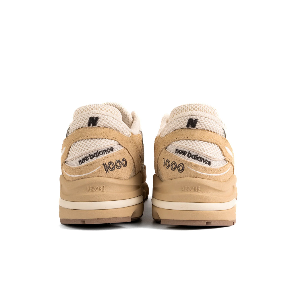 New Balance 1000 Beige