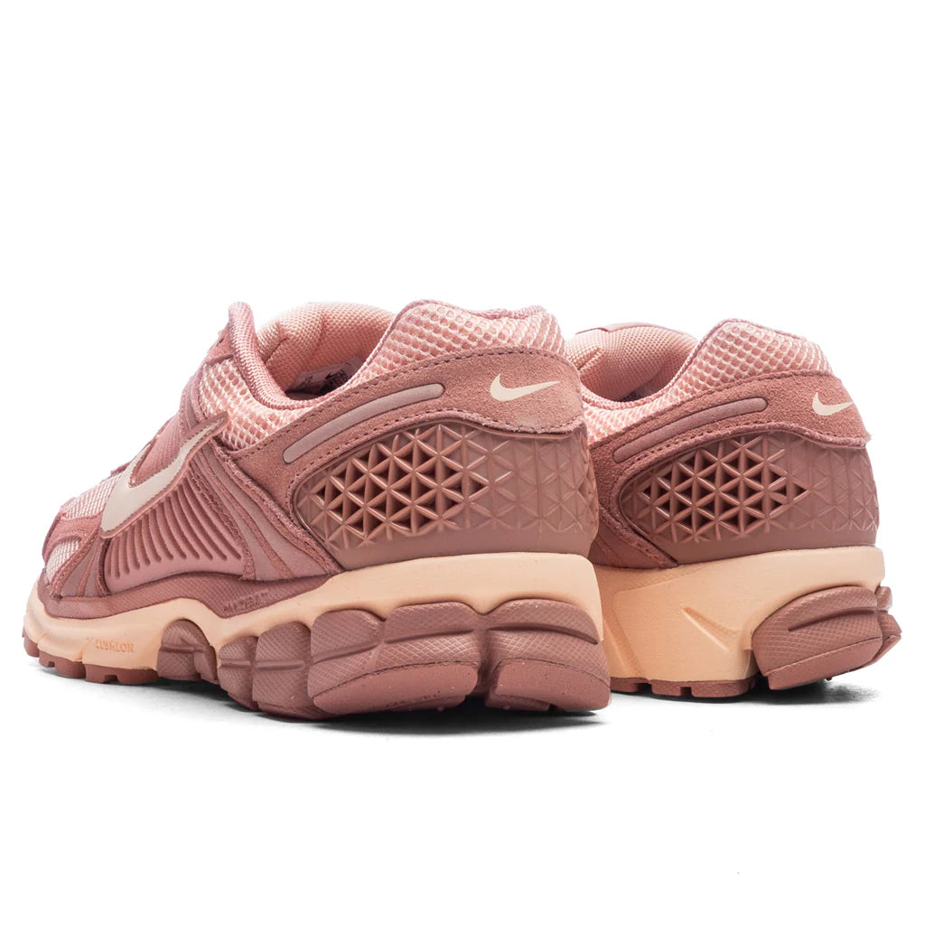 Zoom Vomero 5 Red Stardust Crimson Tint Metallic Platinum