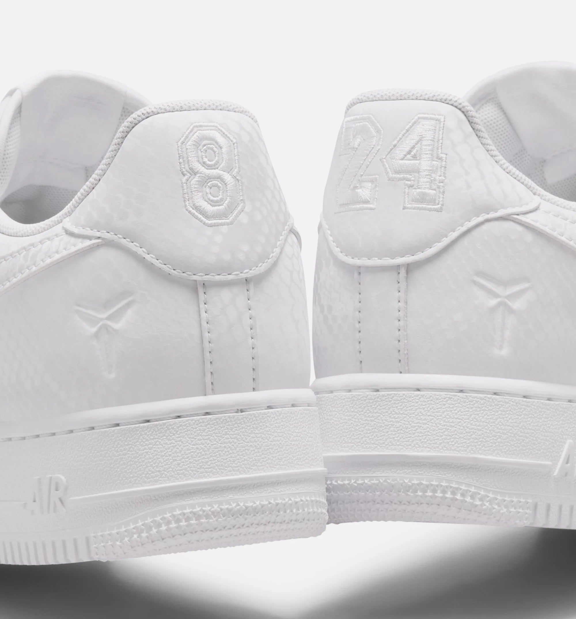 Kobe Bryant x Air Force 1 Mamba Mentality Mens Lifestyle Shoe White White