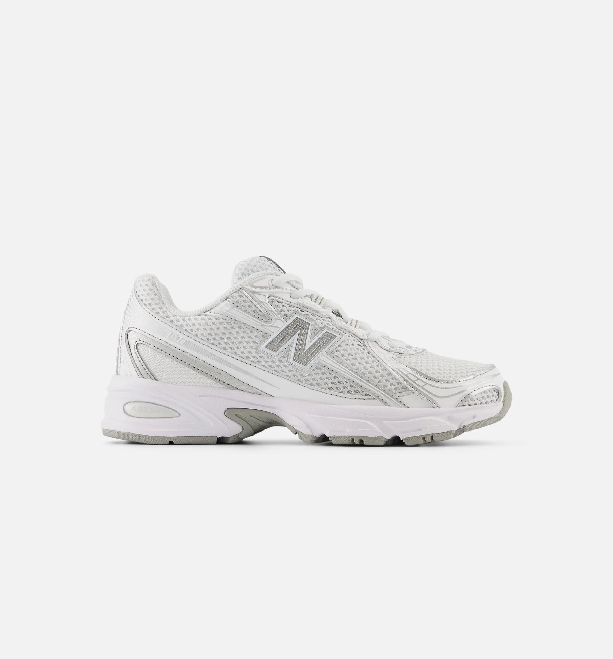 740 White Silver Mens Lifestyle Shoe White Silver Metallic Reflection