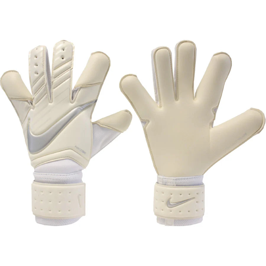 Nike Goalkeeper Vapor Grip 3 G gloves White Chrome