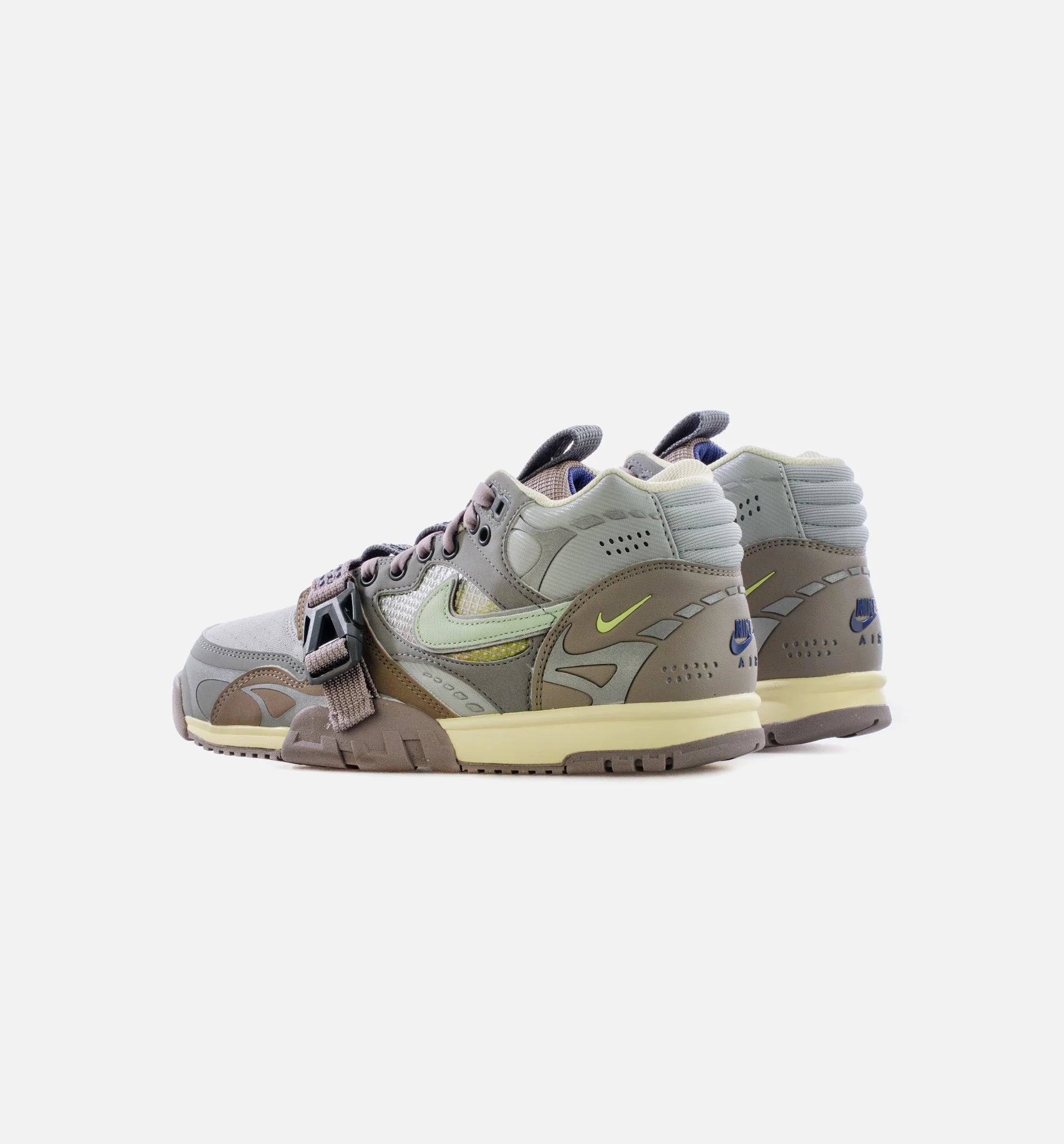 Air Trainer 1 Utility Light Smoke Grey Mens Lifestyle Shoe Light Smoke Grey Honeydew Particle Grey