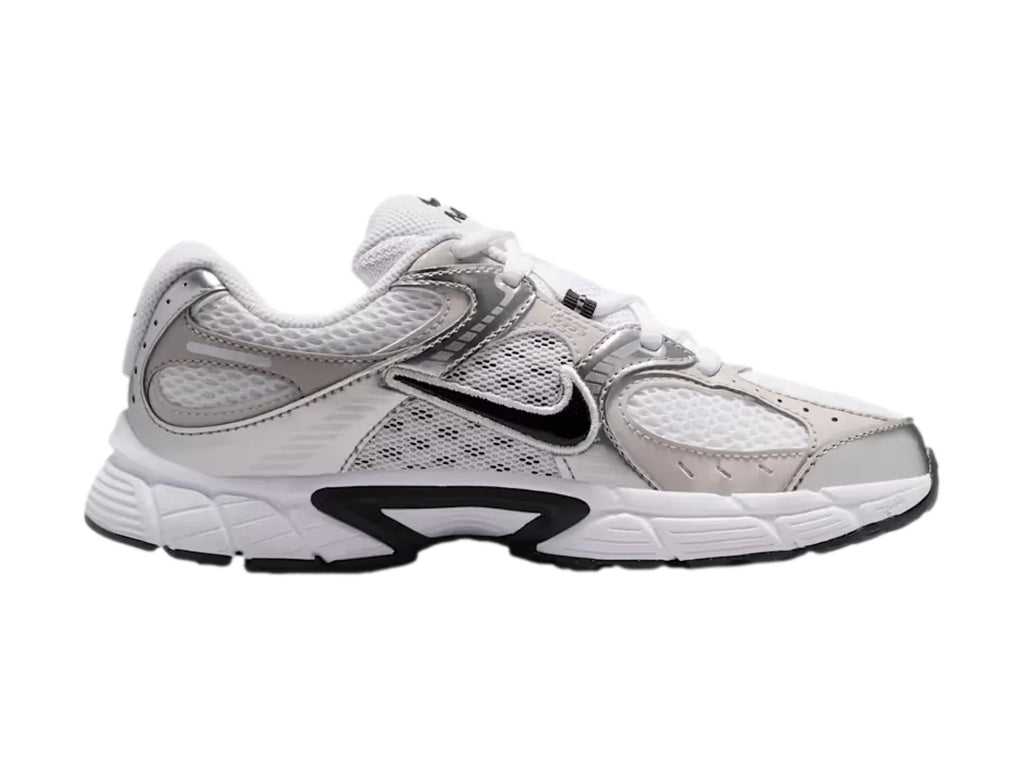 Tenis Nike V5 RNR Blanco y Gris para Niño