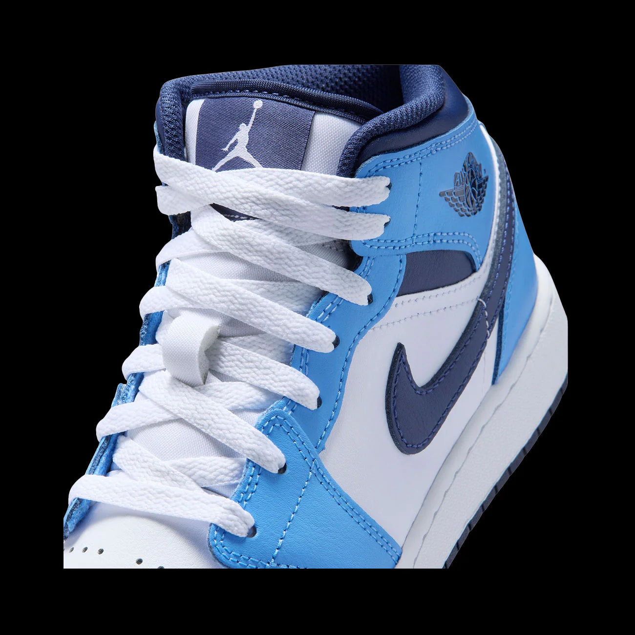 Air Jordan 1 Mid GSUniversity Blue Midnight Navy White