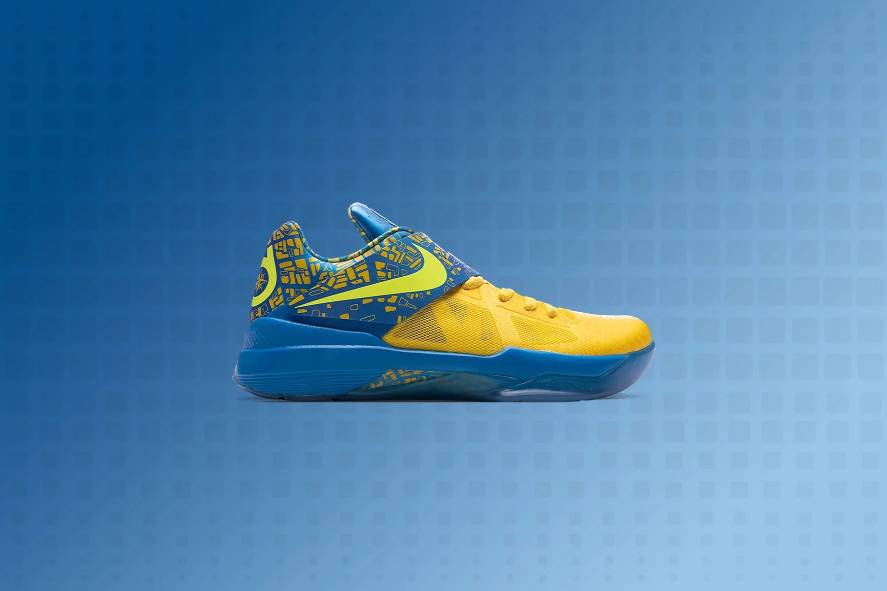 Zoom KD IV Scoring Title Photo Blue Lemon Twist Tour Yellow